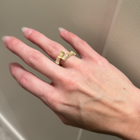 Artificial gemstone opal stone bamboo joint design women’s ring - Picture 6 of 6